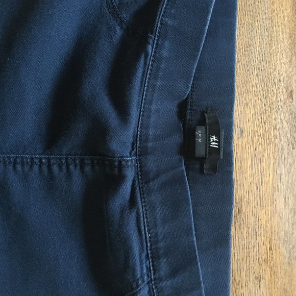 H&M Pants - Picture 2 of 2